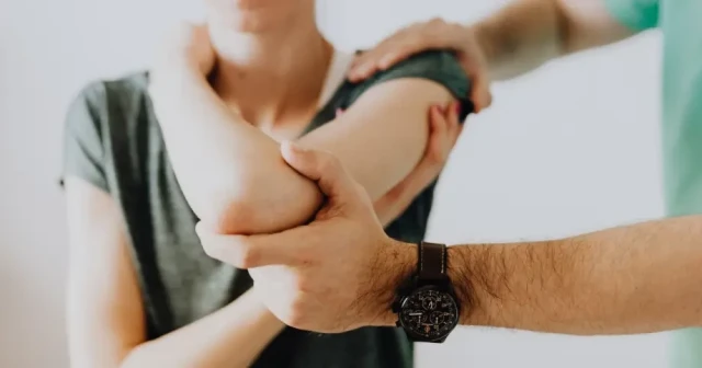 arm and shoulder adjustment