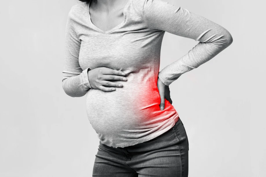 How to ease back pain during pregnancy
